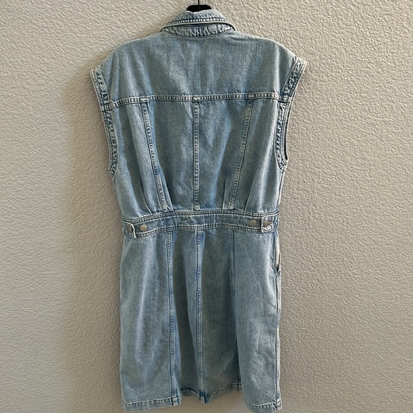 Madewell NWOT Denim Cap-Sleeve Shirtdress in Aquino Wash Size 8 - Picture 9 of 10